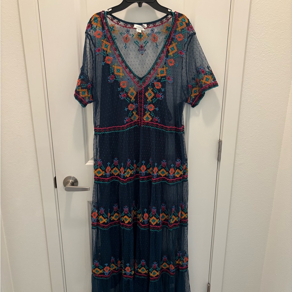 Sundance boutique mesh, Embroidered Navy Dress PXL NWOT